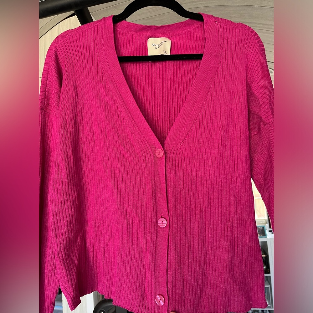 Abercrombie & Fitch Women's Pink Cardigan NWT